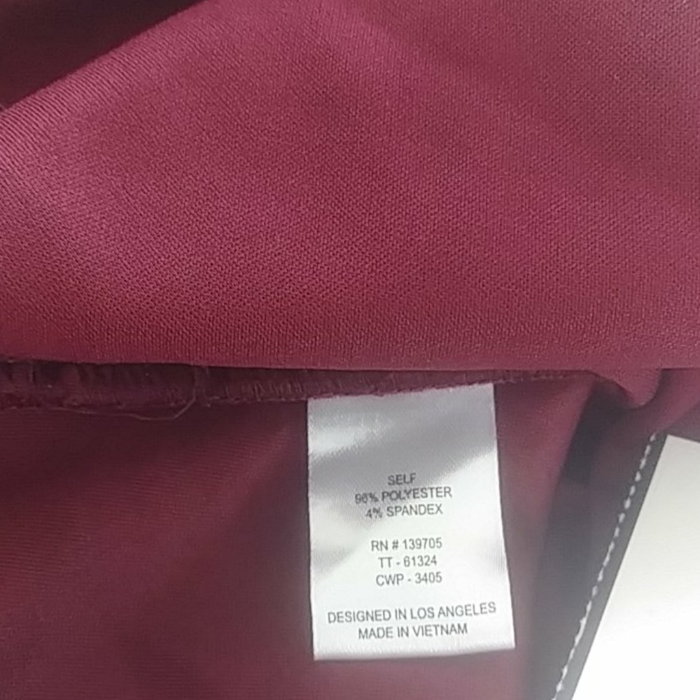 Emerald Sundae Juniors' Wine High Slit Gown Dress - Picture 9 of 10